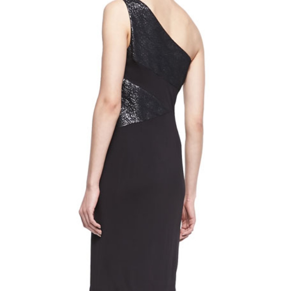 💃🏼 Metallic Inset One-Shoulder Dress. Size 8 - Picture 7 of 9